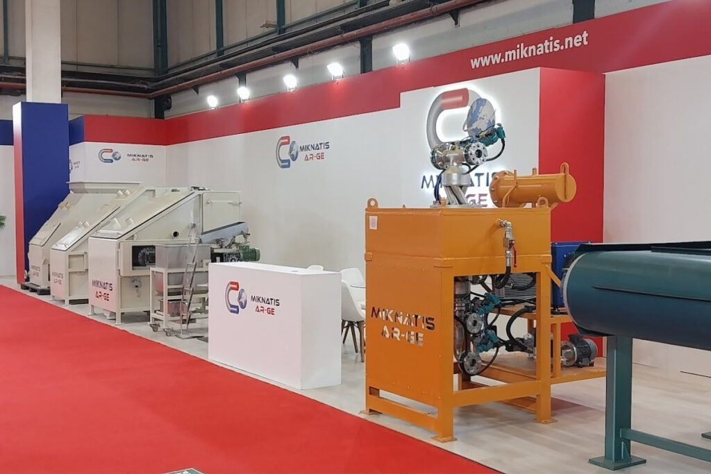 Custom exhibition stand design for MAPIC Cannes 2025 by Deniz Expo